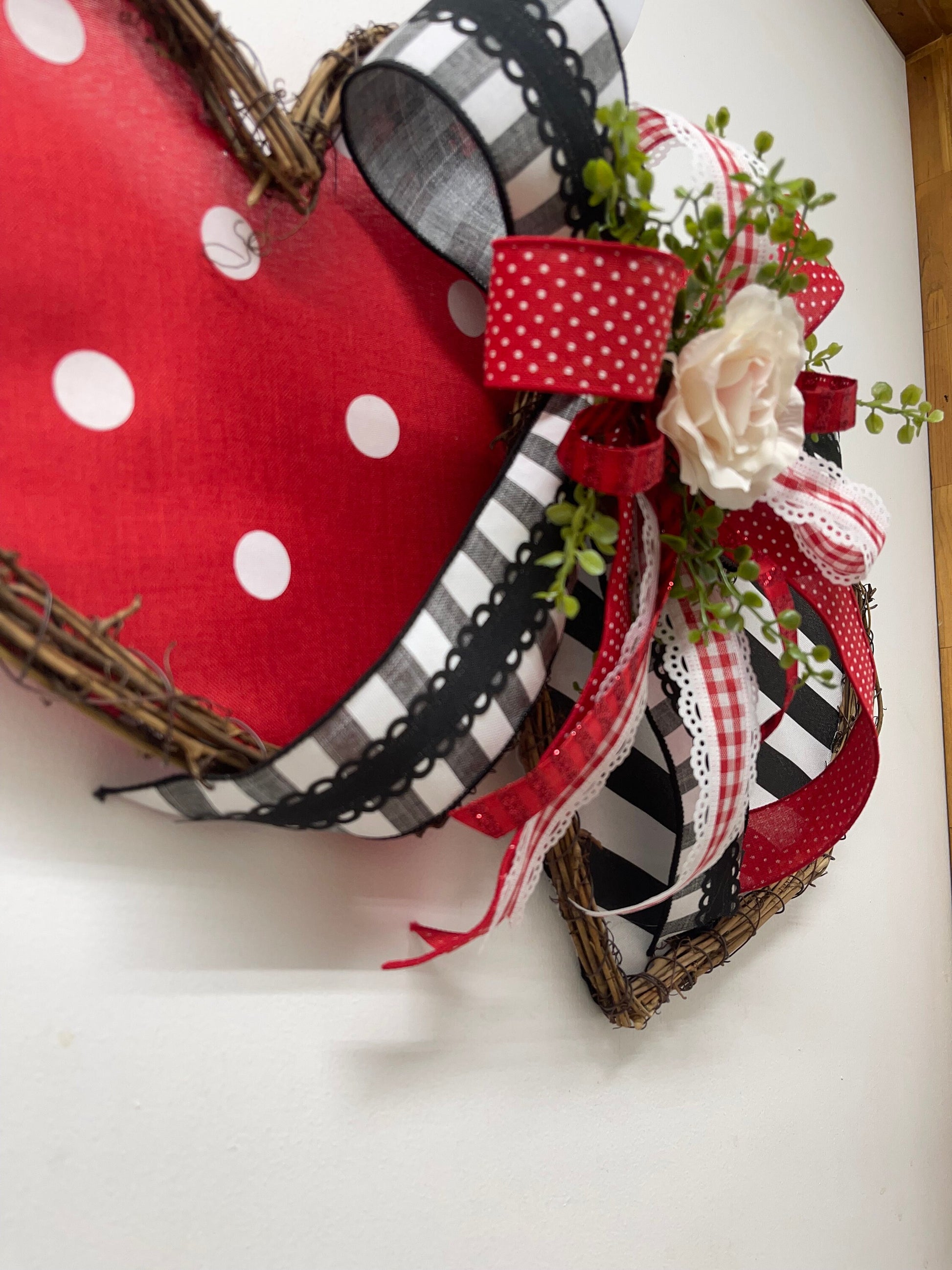 Valentine’s Day Wreath Alternative for Front Door Decor in Heart Shapes